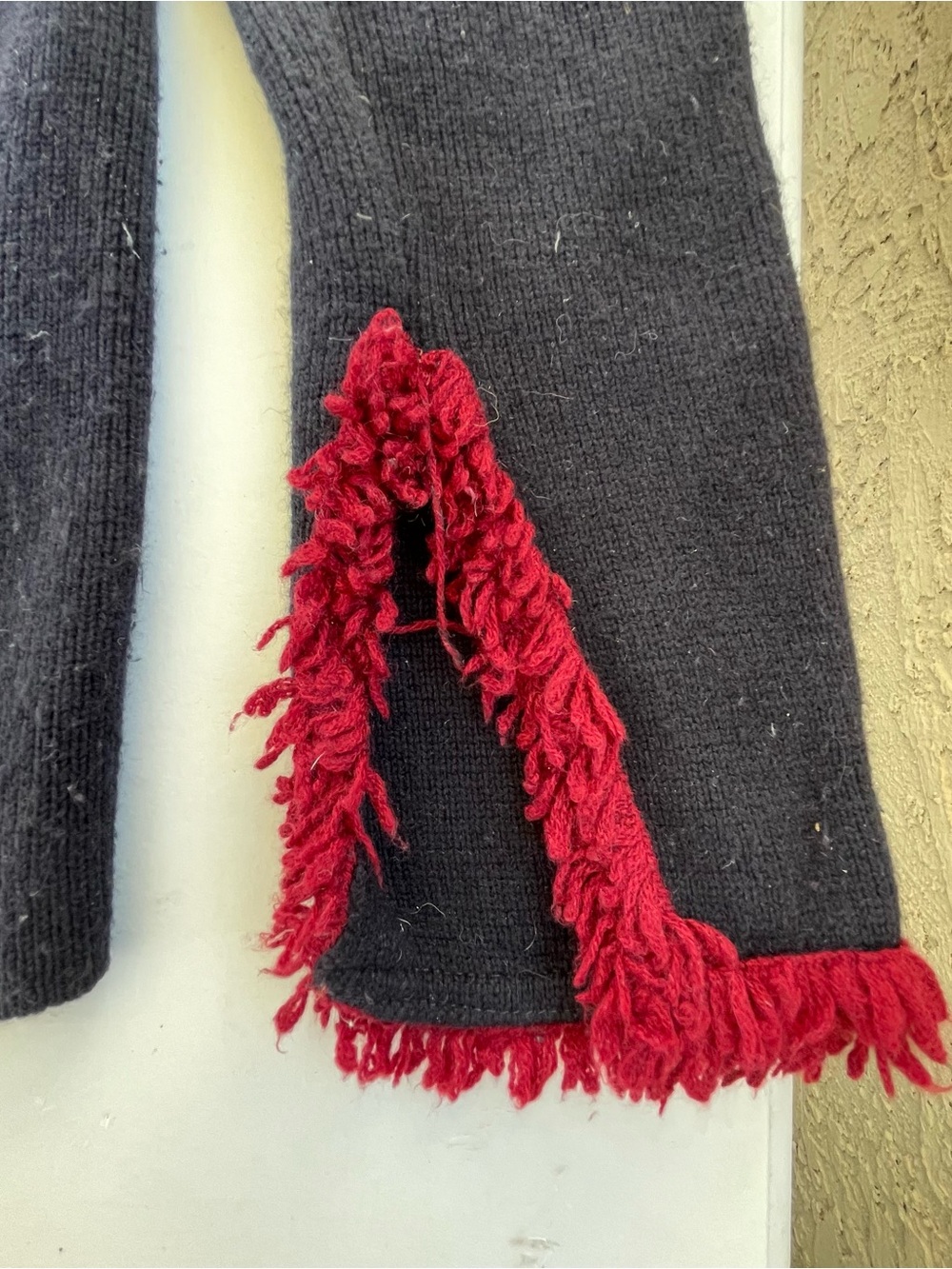 Barneys New York 100% Cashmere Cardigan XS Italy Black Red Fringe Pearl Y2K - Picture 4 of 9